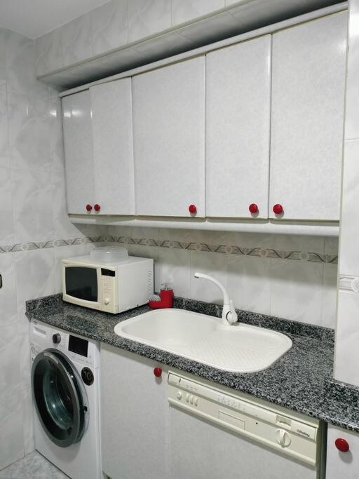 Apartamento Deluxe El Camino Alcalá de Henares Kültér fotó